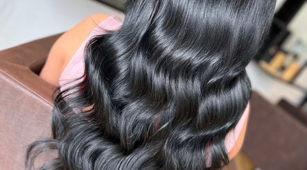 Danielle Farlow Hairdressing image 3