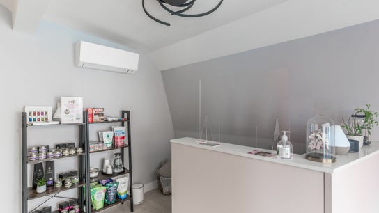 Walking on Clouds | Hampstead 7