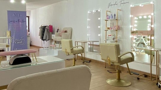 Mercedes Taveras Image & Hair Studio