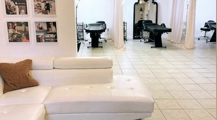 Simah Salon slika 2