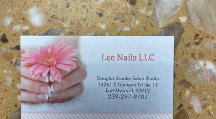 Lee Nails