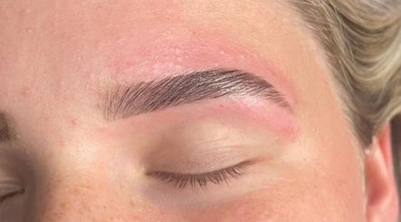 Rae of beauty aesthetics изображение 2