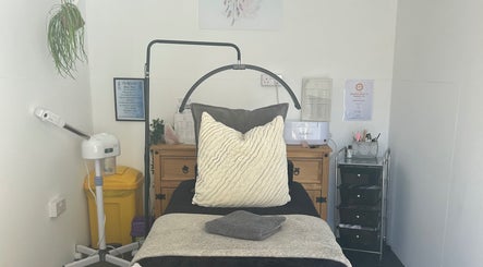 CoMason Beauty Holistic Training