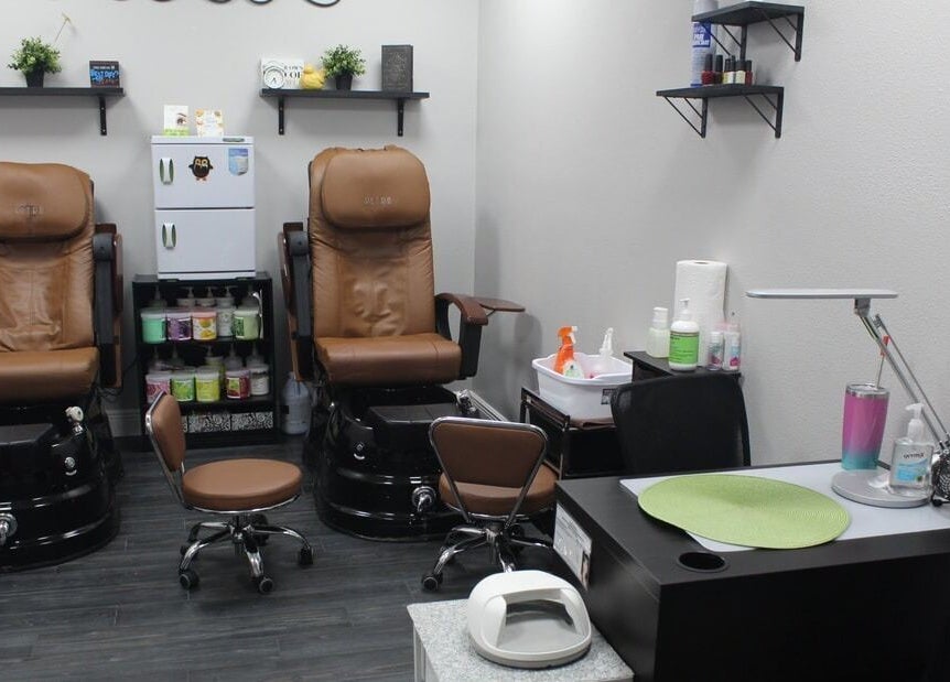 Relaxing spa pedicure chairs at Tanz Spa, Deltona, Florida, US, offering a serene beauty treatment ambiance.