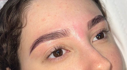 Empress Brows by Priya