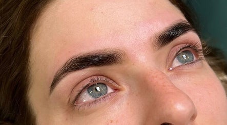 Empress Brows by Priya image 2