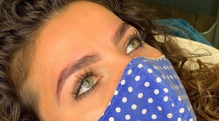 Empress Brows by Priya image 3