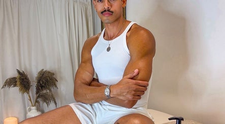 Leme Personal Therapy - Male Massage in Victoria