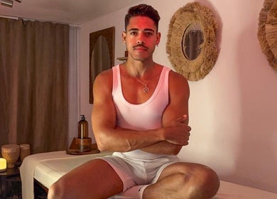 Relaxing ambiance at Studio Leme - Male Massage & Spa in London, England, GB featuring serene décor and comfort.