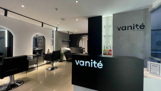 Vanité by Brushed