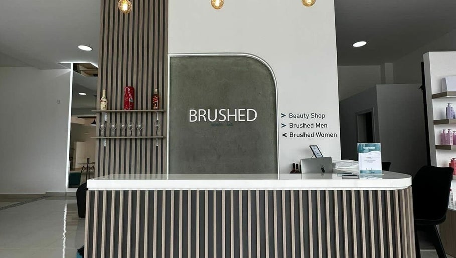 Brushed Beauty Bar Puembo صورة 1