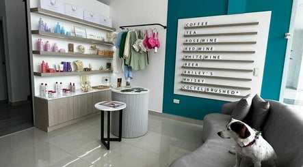 Brushed Beauty Bar Puembo صورة 2