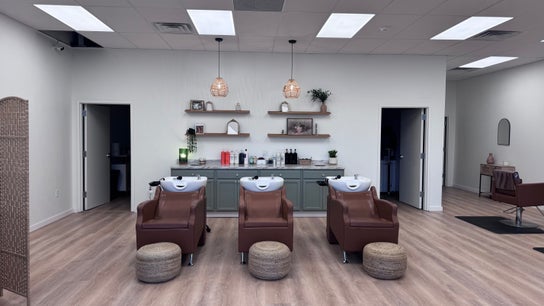 Ellie Salon