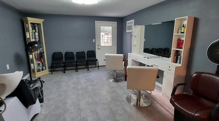 She Shed Salon afbeelding 2