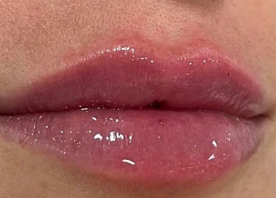Labios hidratados y brillantes en ByBeauty, Sant Celoni, Catalunya, ES.