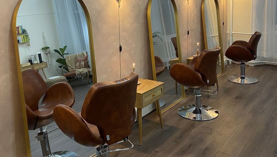Willow - Hair Studio image 1
