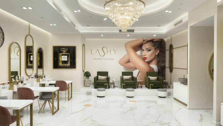 Lashy Beauty Lounge, bild 1