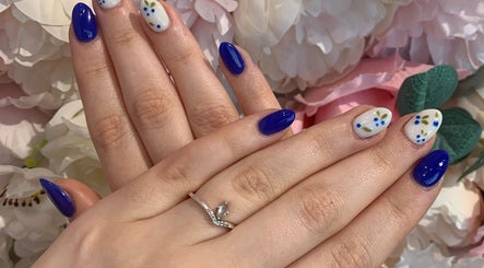 New Posh Polish Nail Salon