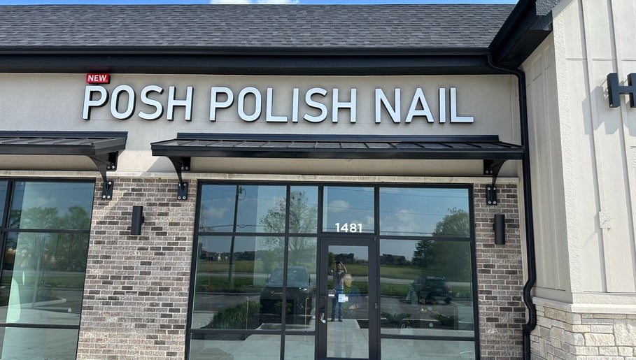 New Posh Polish Nail Salonの画像：1