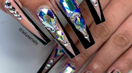 Le Luxe Nails