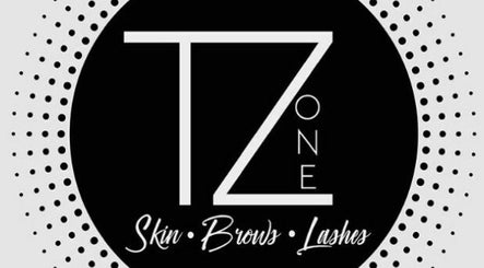 T Zone Skin.Brows.Lashes billede 2