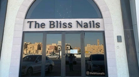 The Bliss Nails, bild 2