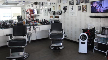 Image de Jomni Semeeh Grooming Lounge 2