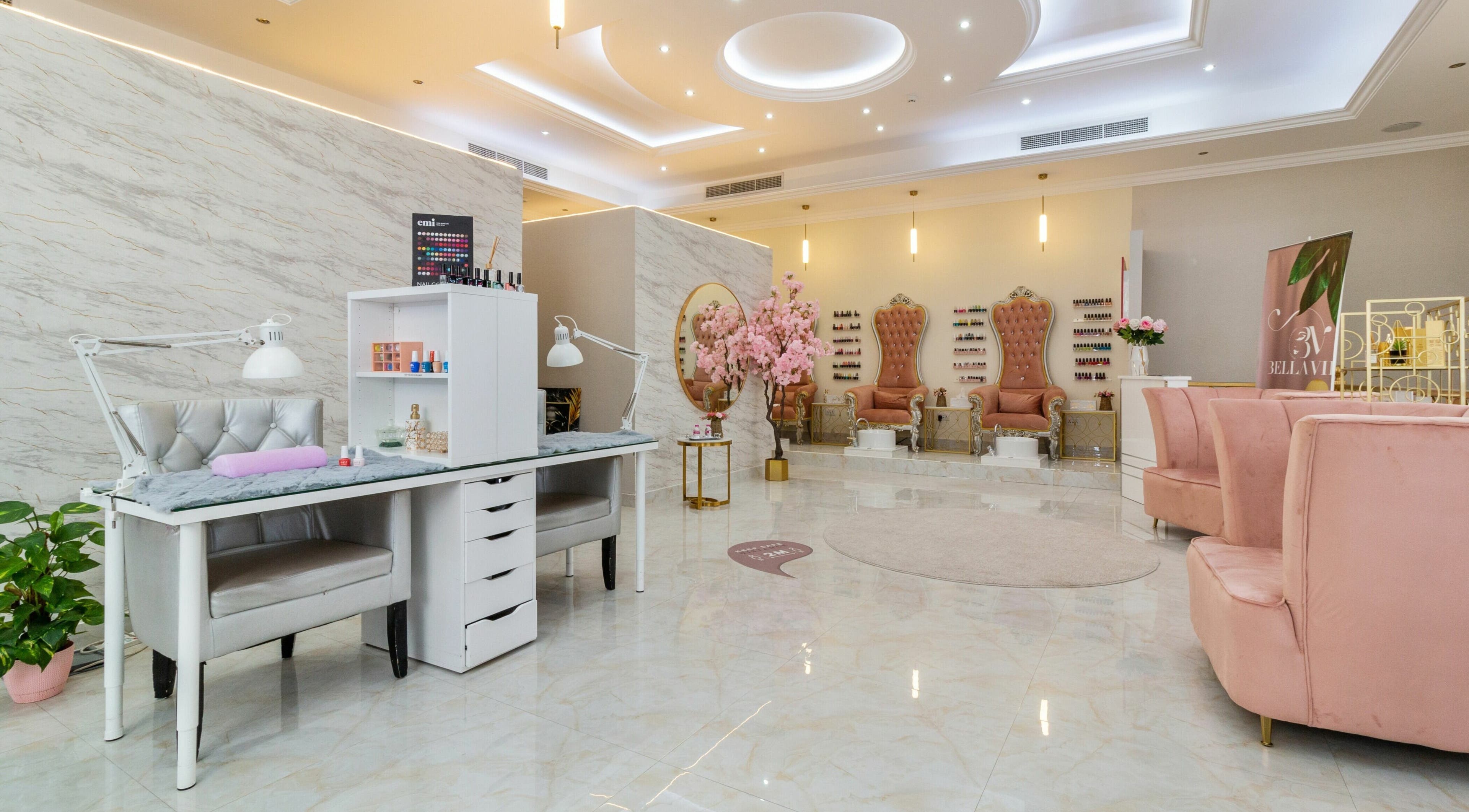 Elegant interior of BellaVie Beauty Salon and Spa in Dubai, AE featuring plush seating and modern decor.