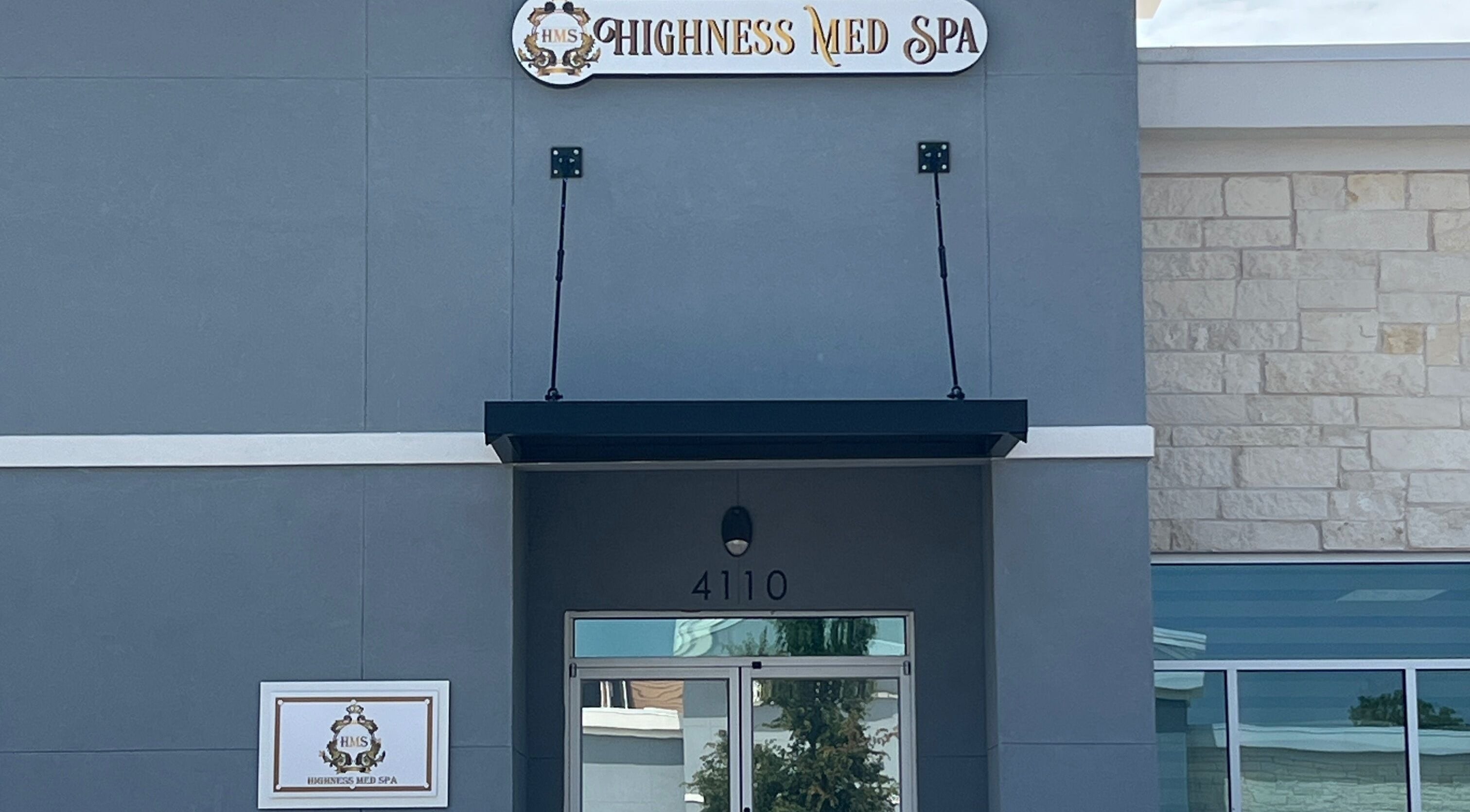 Front view of Highness Med Spa in Allen, Texas, showcasing the modern and welcoming entrance.