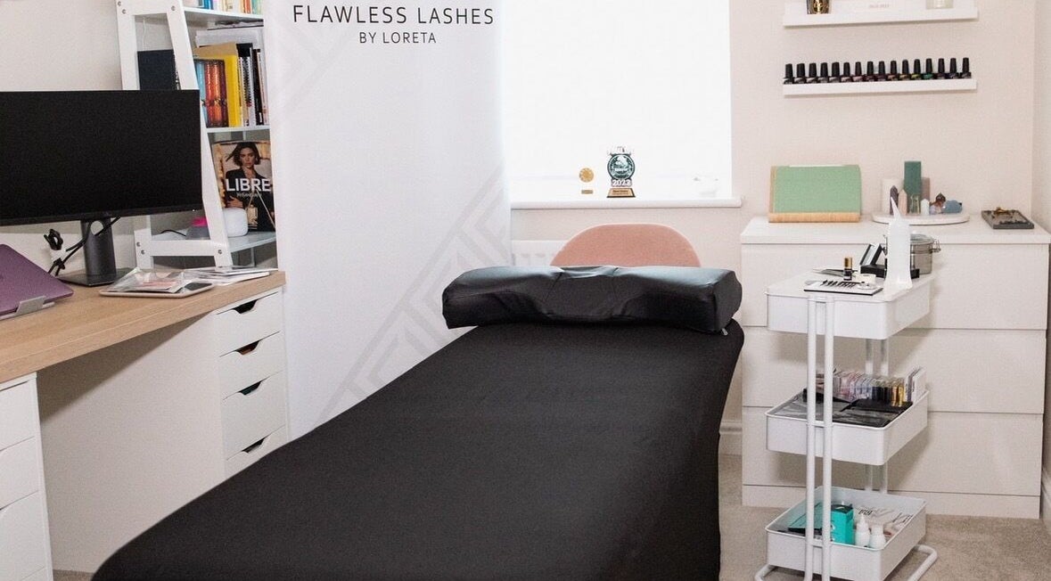 Elegant lash room at Lash by Shumi - Luton Parkway, Luton, England, GB.