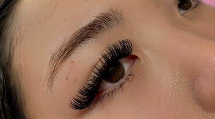 Immagine 3, Lashes with Ange