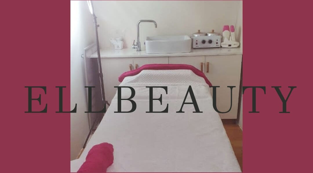 Relaxing spa treatment room at Ell Beauty, Sandton, Gauteng, ZA, with a calming atmosphere and modern amenities.