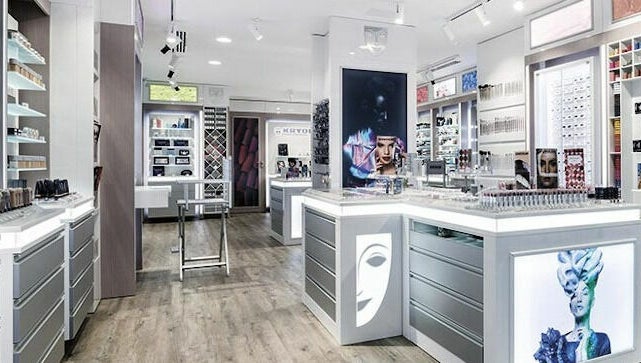 Kryolan Professional Make-Up Studio - Adelaide – kuva 1