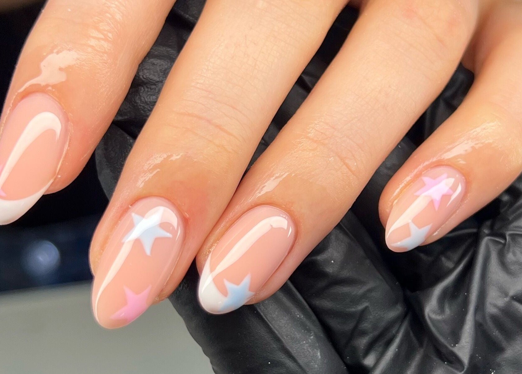 Elegant star-themed nail art at Byleahhm, Osgodby, England, GB. Perfect blend of style and sophistication.