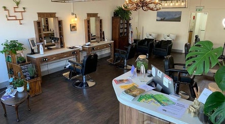 Grizzly's Hair Salon Horsham