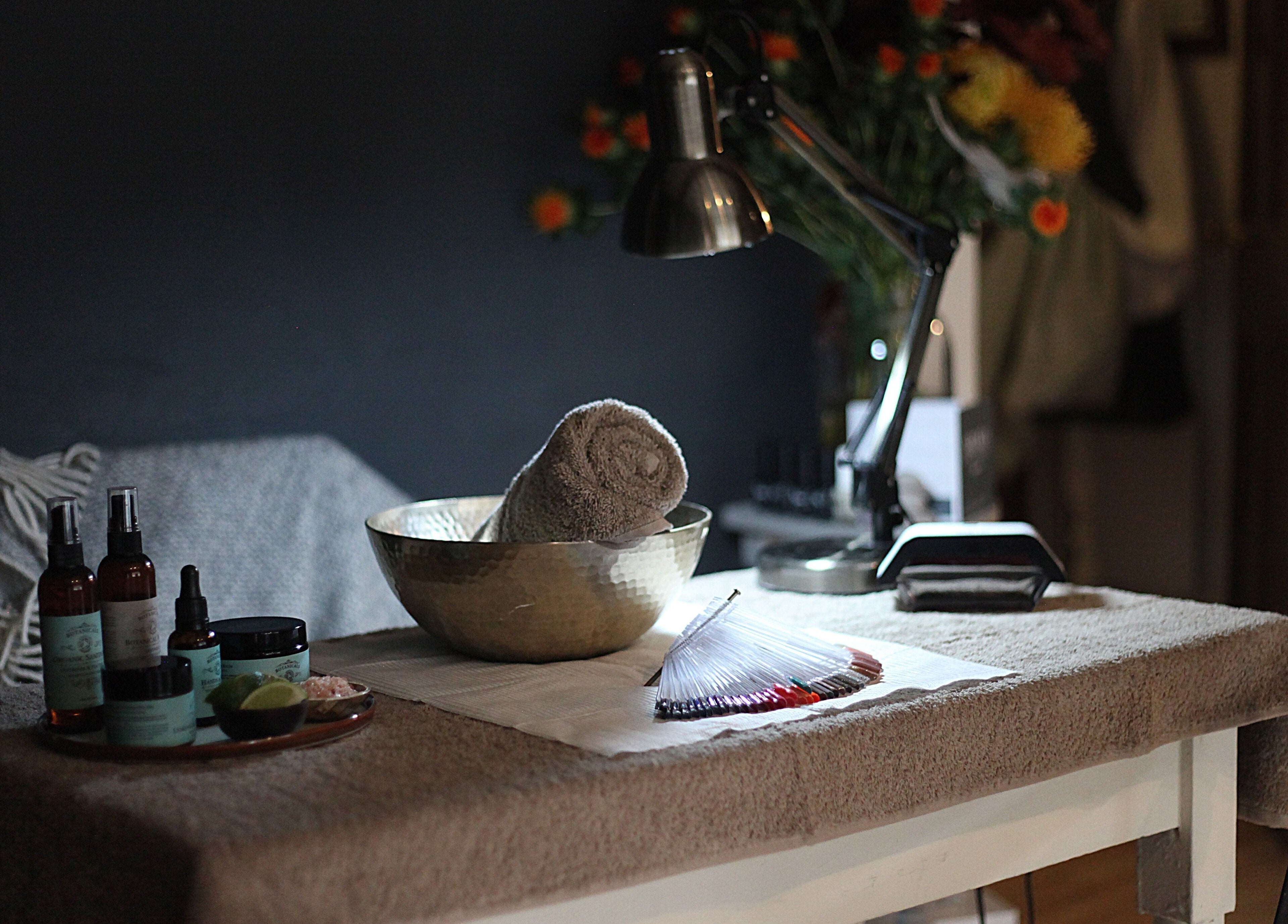 Luxurious spa table with oils and fabrics at Orb Retreat, Uppingham, England, GB. Perfect for relaxation.