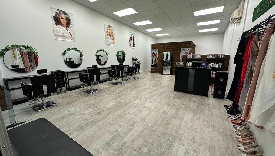Salon Pulse Howick image 1