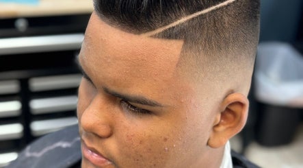 Close-up of a precise haircut at Polanco Barber, Humacao, Humacao, PR, showcasing expert styling.