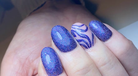 hình ảnh 3 của Neela Nails