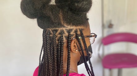 Jemini Beauty Parlour image 2