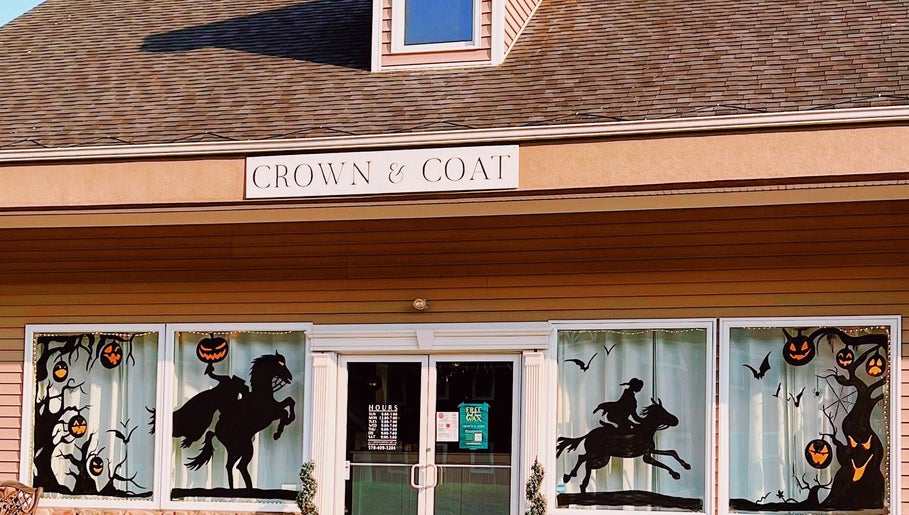 Crown & Coat @ Prime Time Meats Plaza image 1