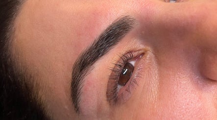 Brows by Jacinta Lourdes (Home Salon) – kuva 2