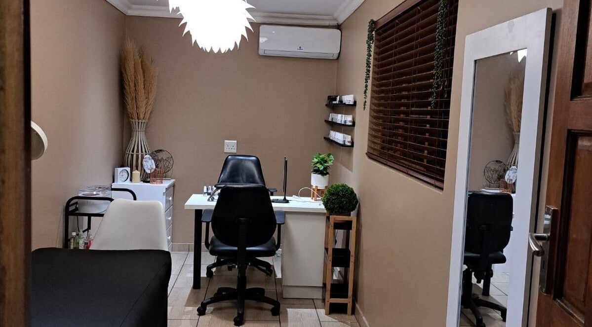 Elegant treatment room at Sculpture Tech Lash and Nail Artistry, Kingsburgh, Kwazulu-natal, ZA.