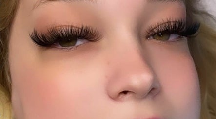 Matices Aesthetics image 2