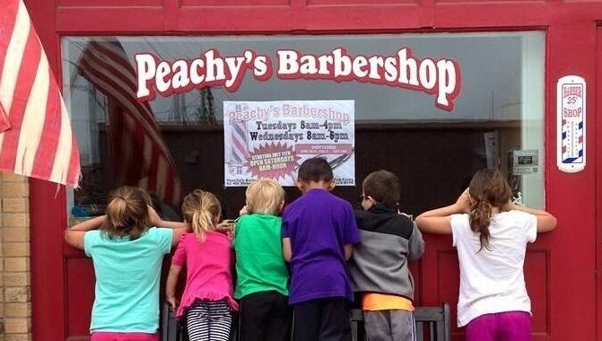 Peachy's Barbershop, bild 1