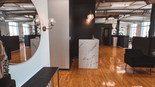 Noir Beauty Lounge 3