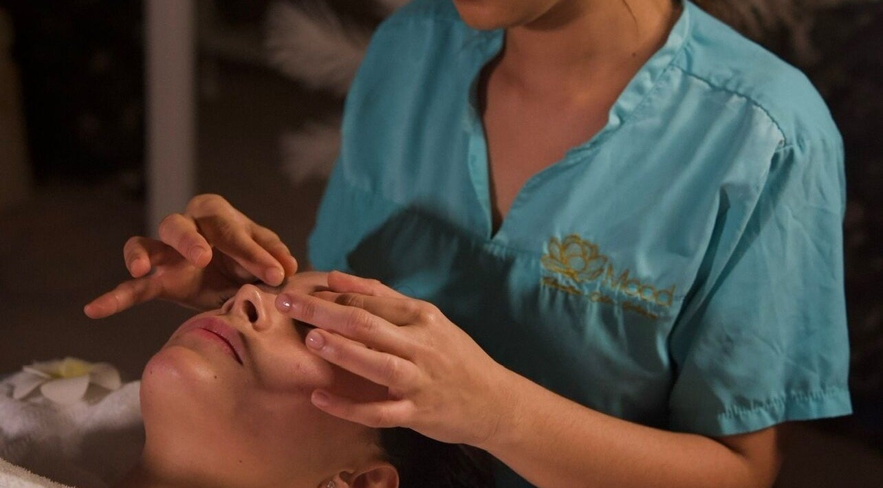 Facial massage at Mood Massage, Mascot, New South Wales, AU. Experience relaxation and rejuvenation.