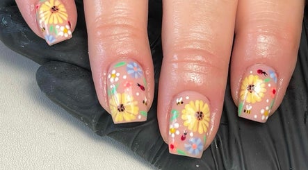 Alice May Nails slika 2