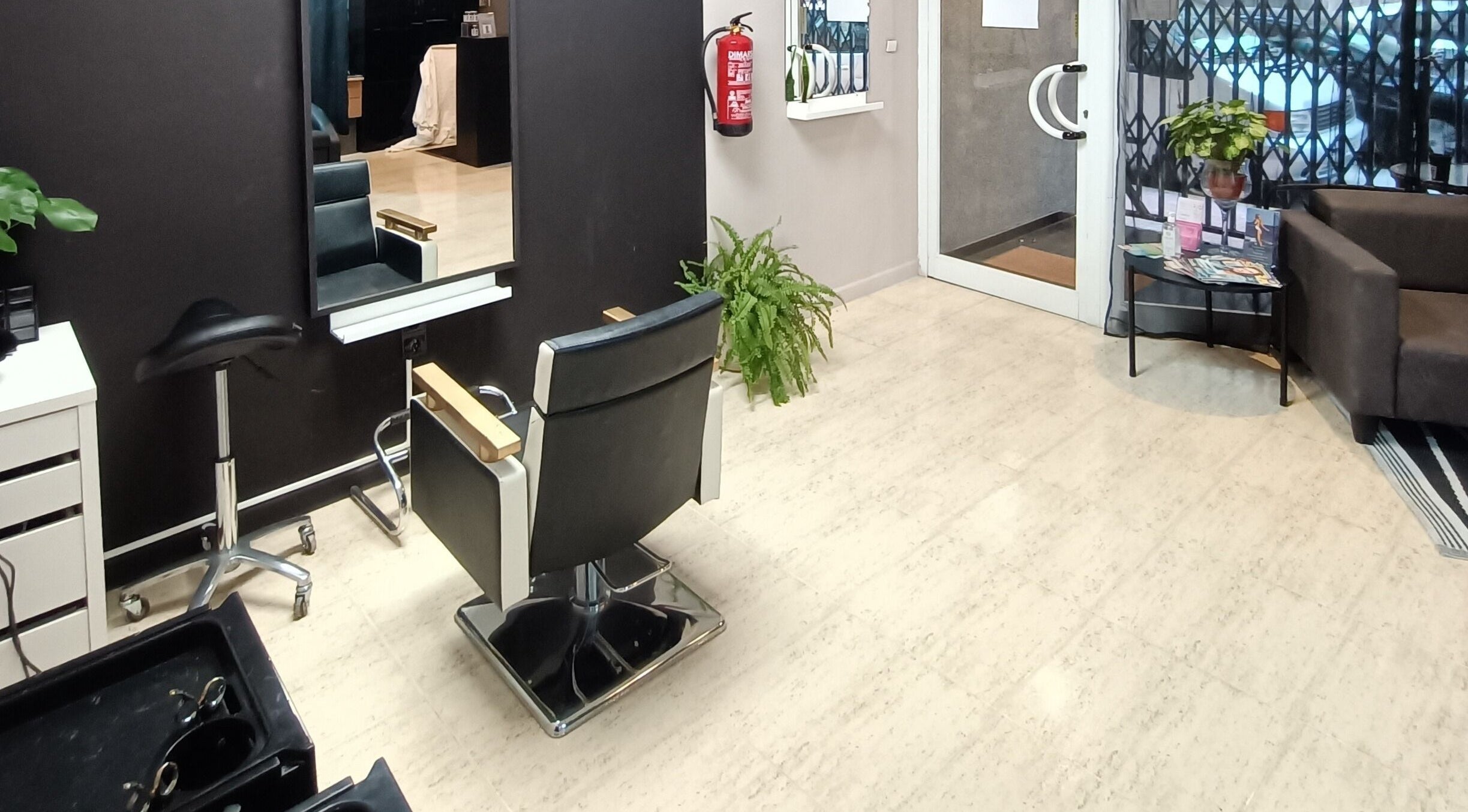 Modern salon interior at JC Hair Beauty and Health, Torrevieja, Comunidad Valenciana, ES.