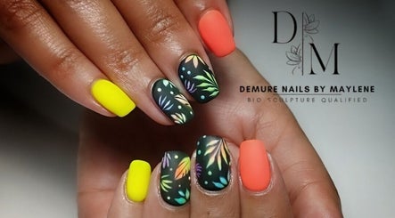 Demure Nails by Maylene image 3